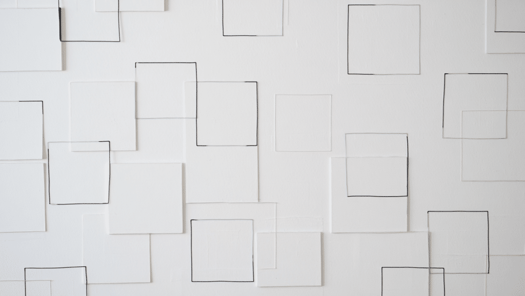 Vera Molnár — composition géométrique algorithmique, carrés et lignes — talentsartistiques.com